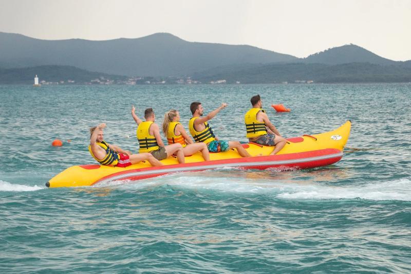 banana-boat-ride02